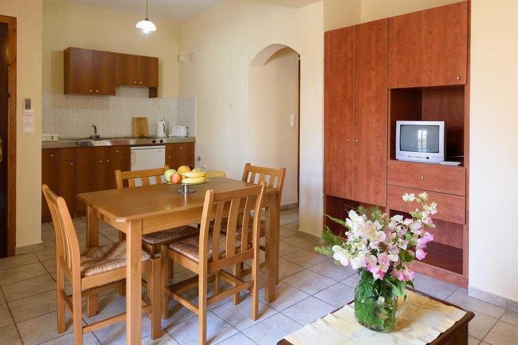 Apartment Argyro And Havania