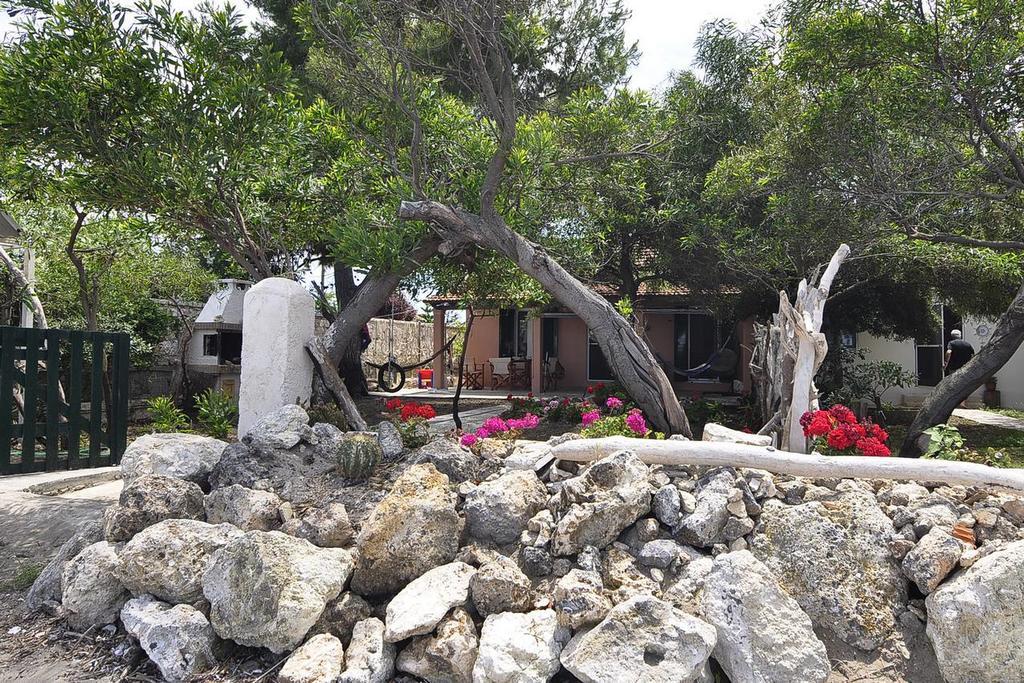 Summer House On The Sandy Beach Lefkimmi (Corfu)
