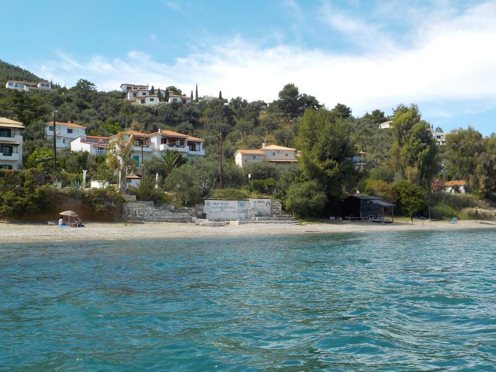 Azalea Megali Ammos (Skiathos)