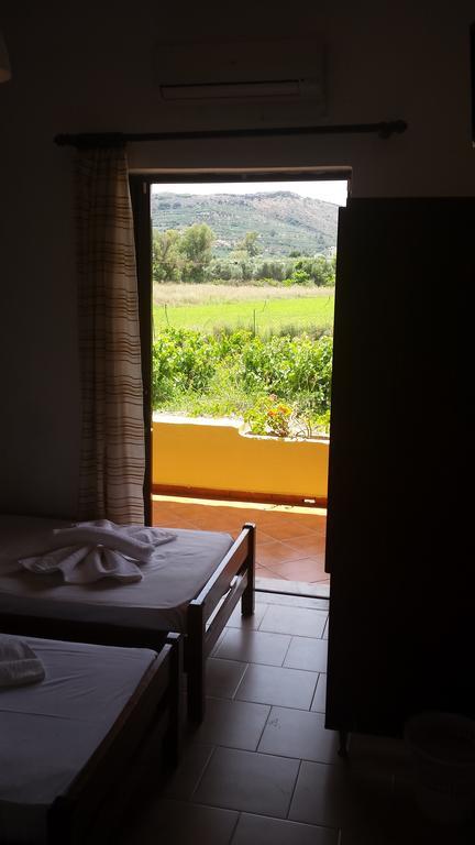 Aparthotel Leonidas Kissamos