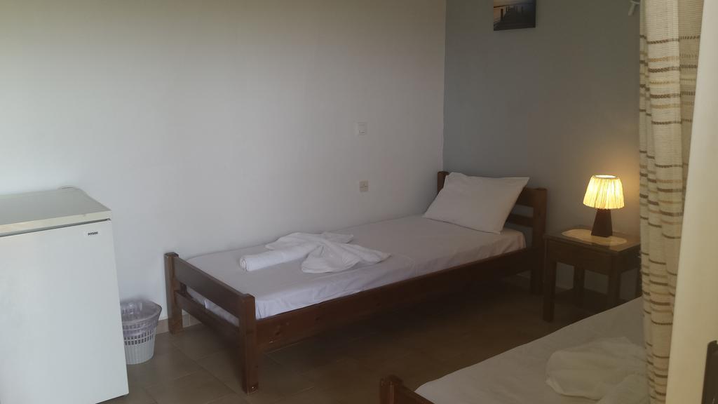 Aparthotel Leonidas