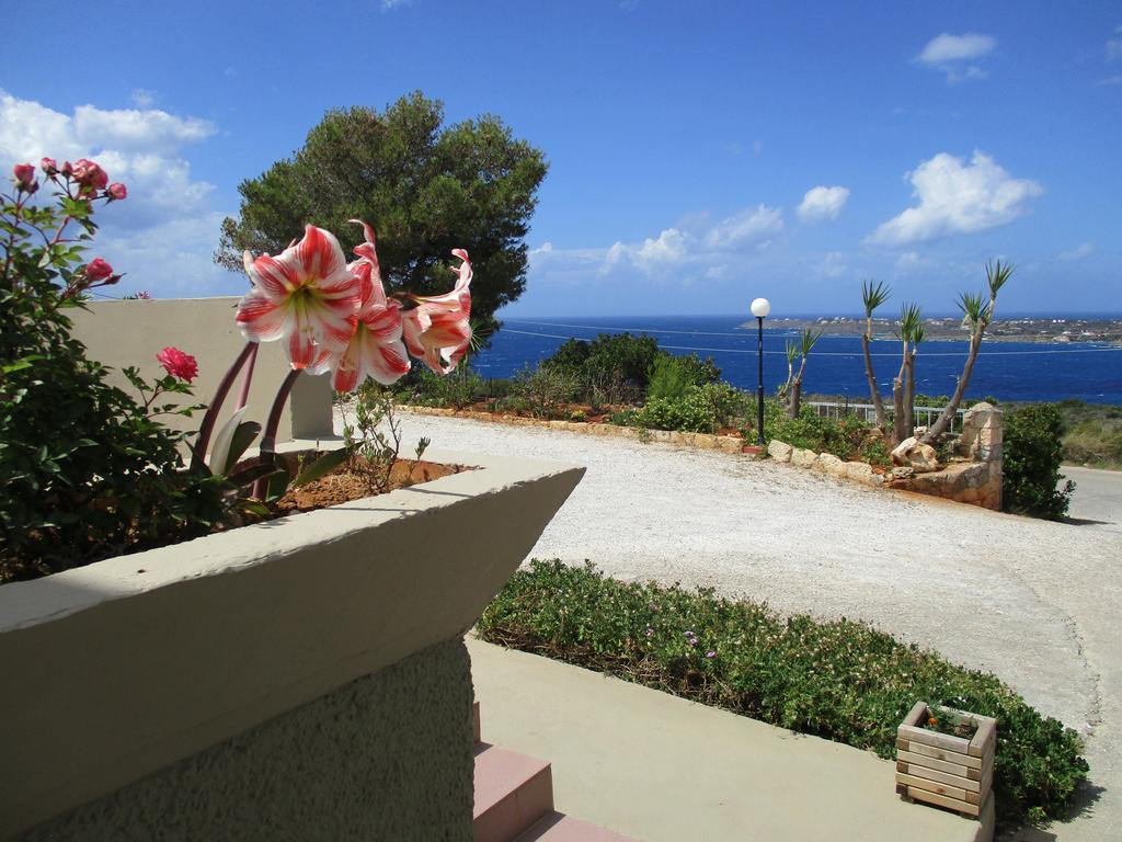 Aparthotel Theodosia