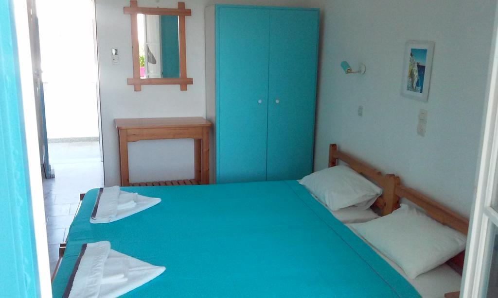 Apartment Studios Parian Blu