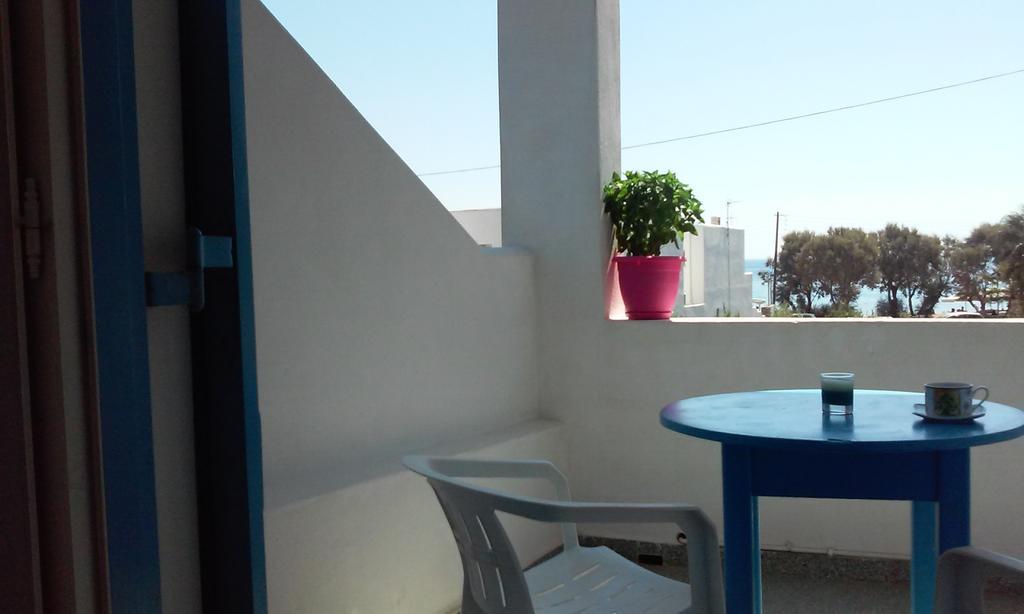 Apartment Studios Parian Blu