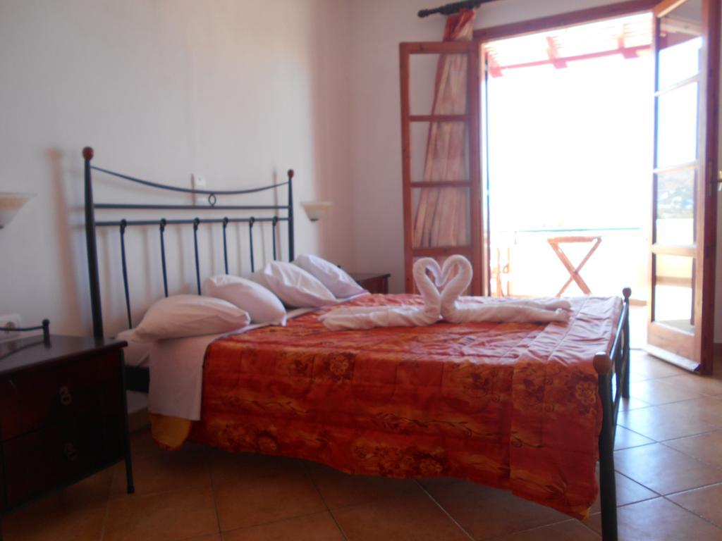 Acti Plaka (Naxos)