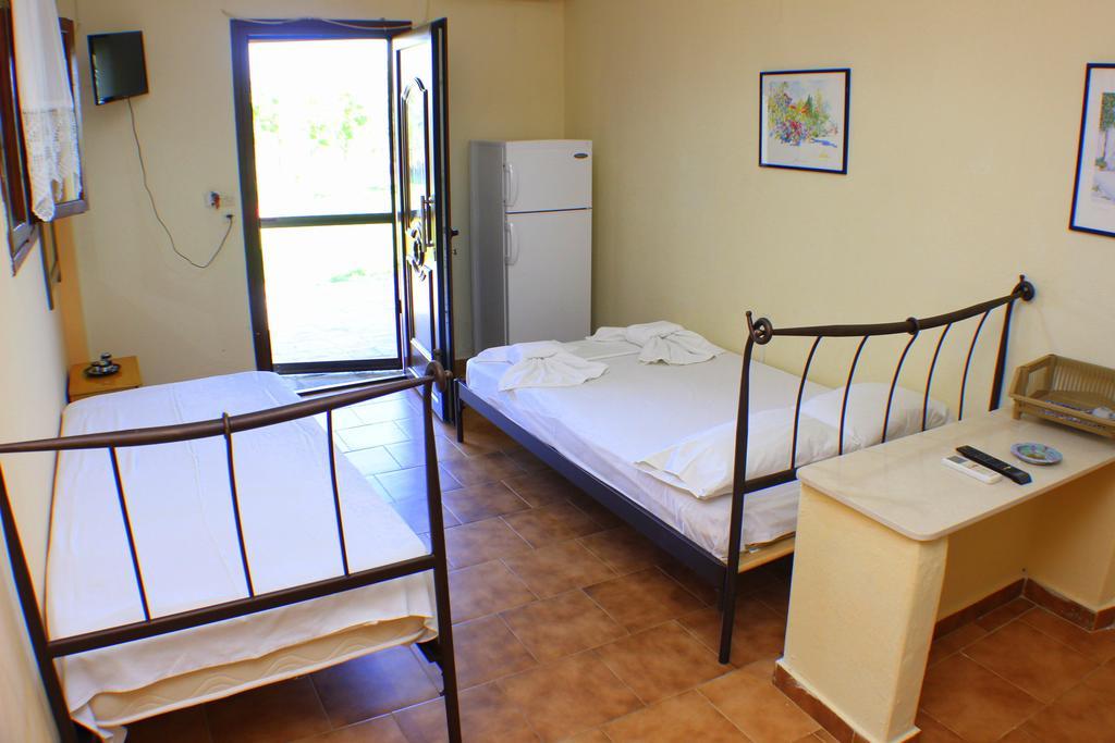 Apartment Zisios *