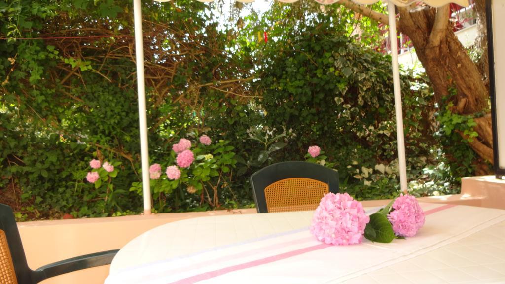 Aparthotel Pansion Filoxenia & 3*