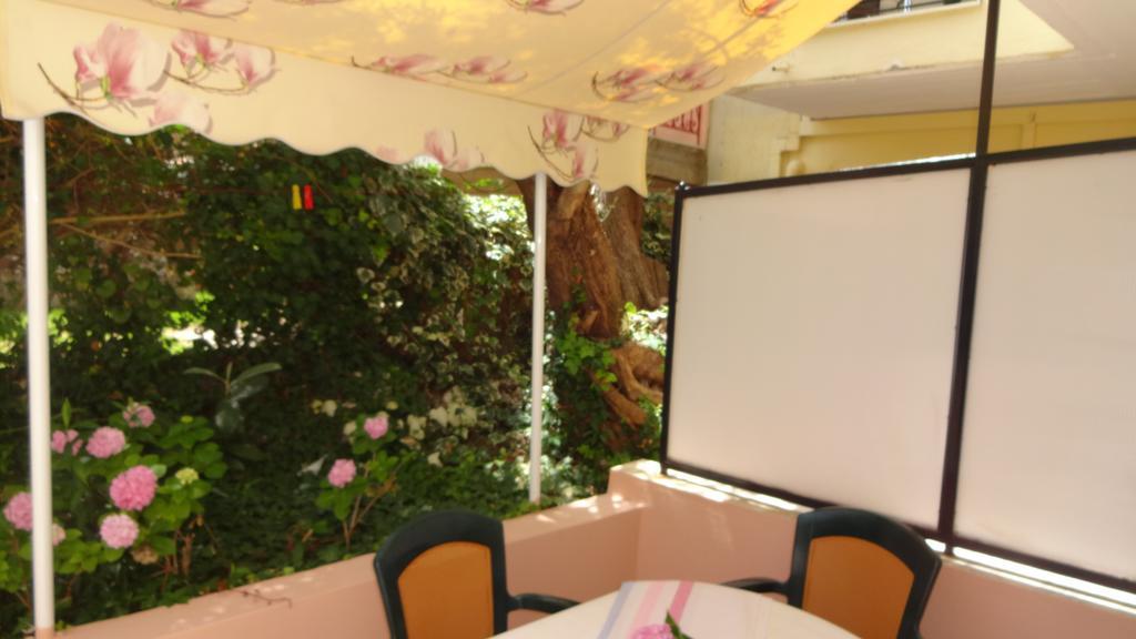 Aparthotel Pansion Filoxenia & Tsoukaladhes