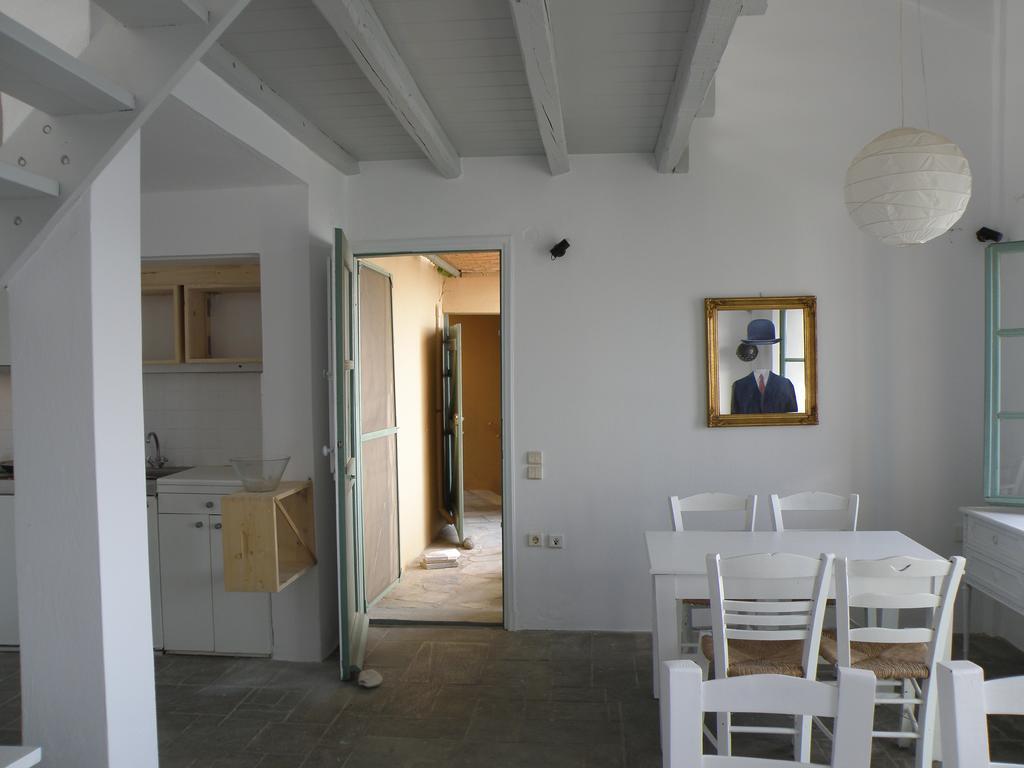 Spitakia