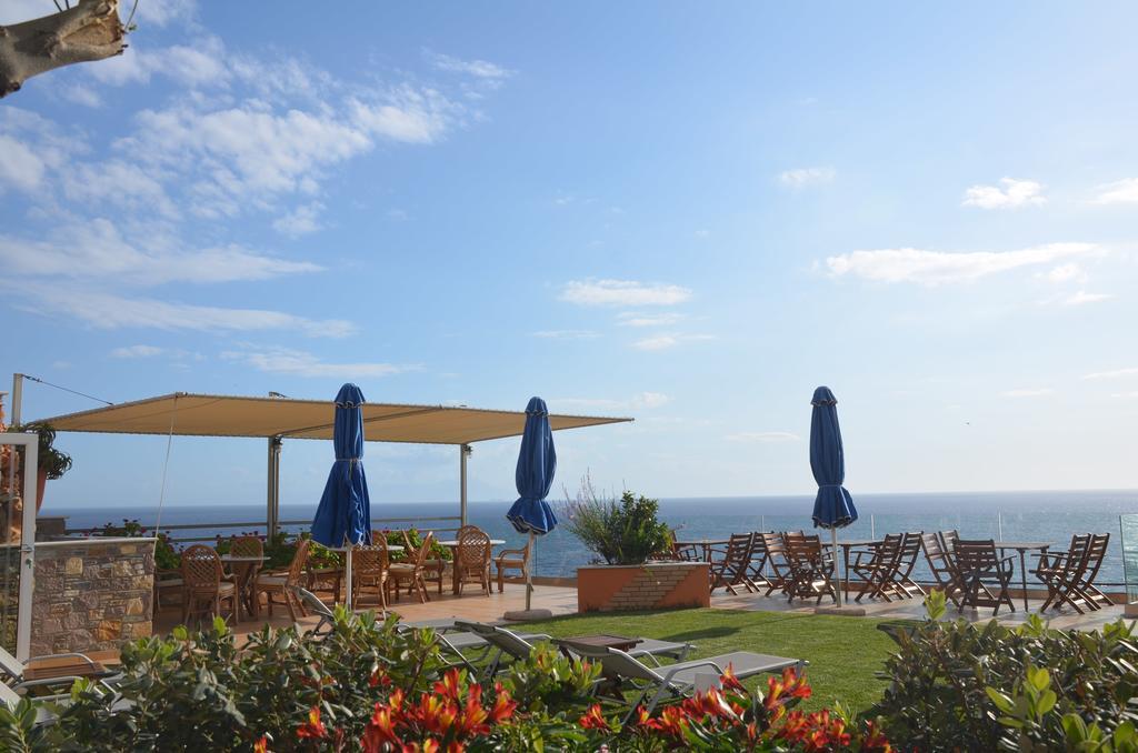 Hotel Vicky III Lesbos Island