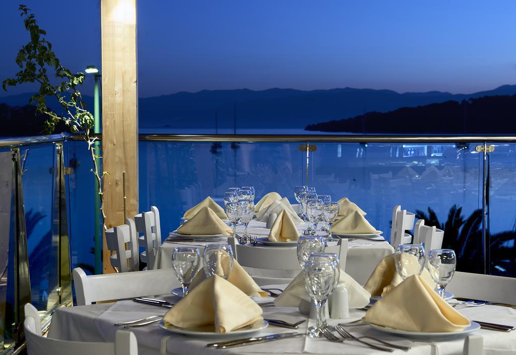 Hotel Nautica Bay