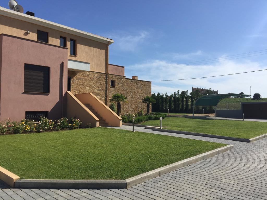 Villa Lemon House