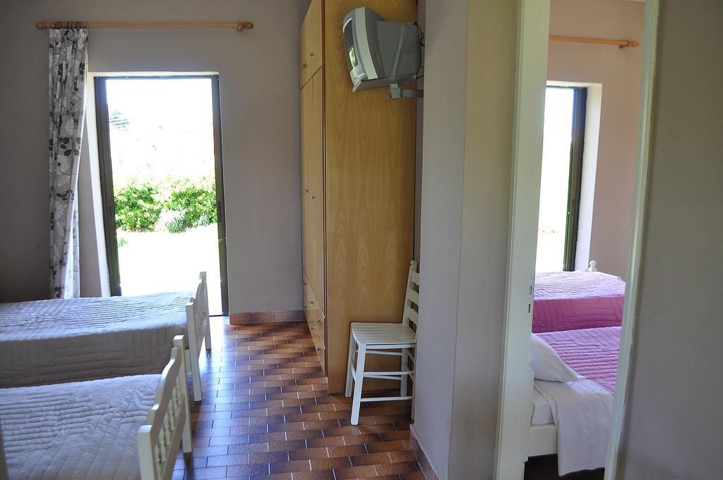 Aparthotel Family Studios