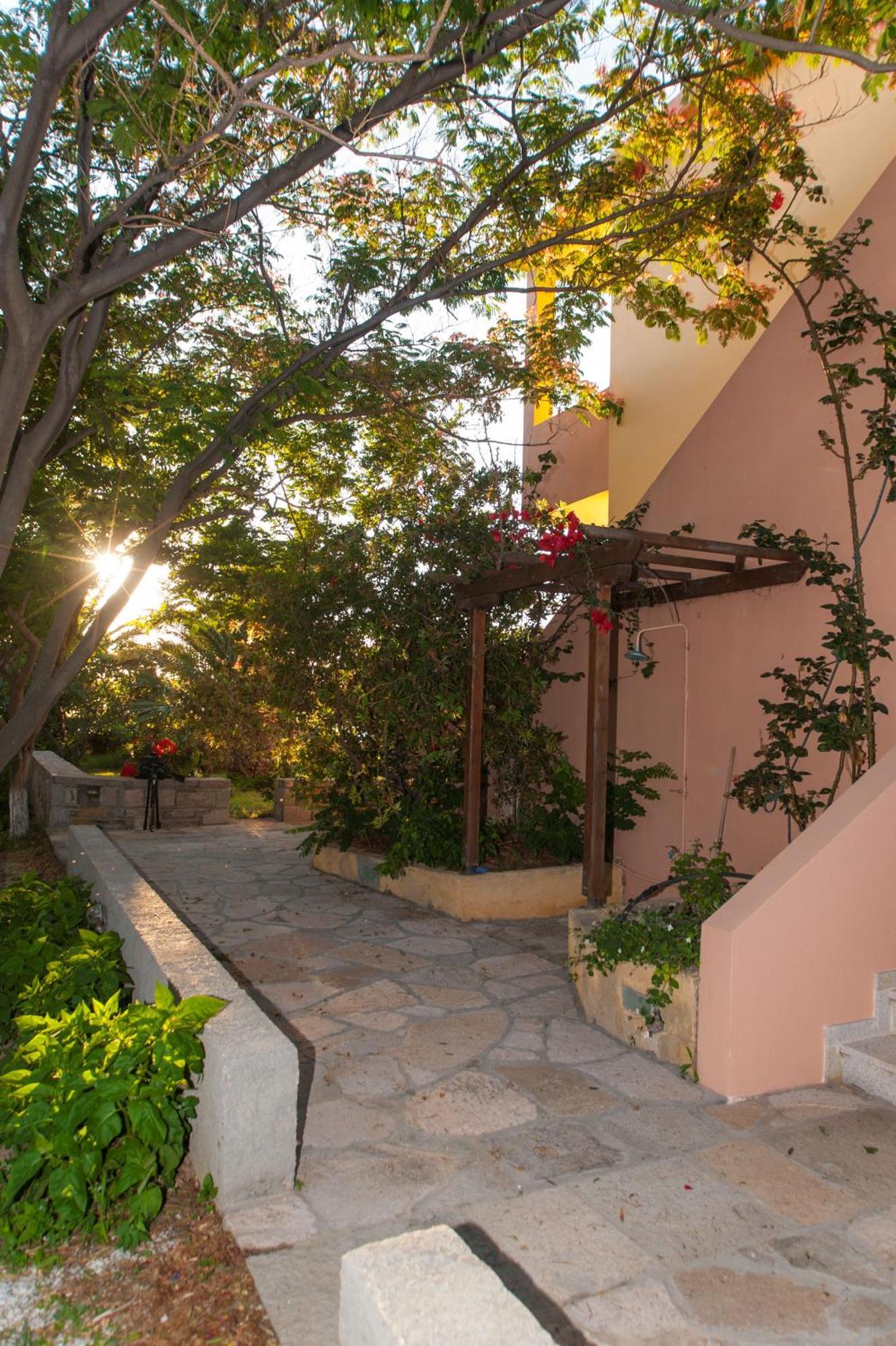 Apartment Akrogiali