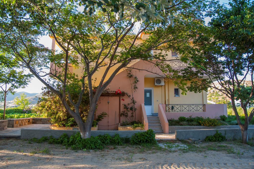 Apartment Akrogiali