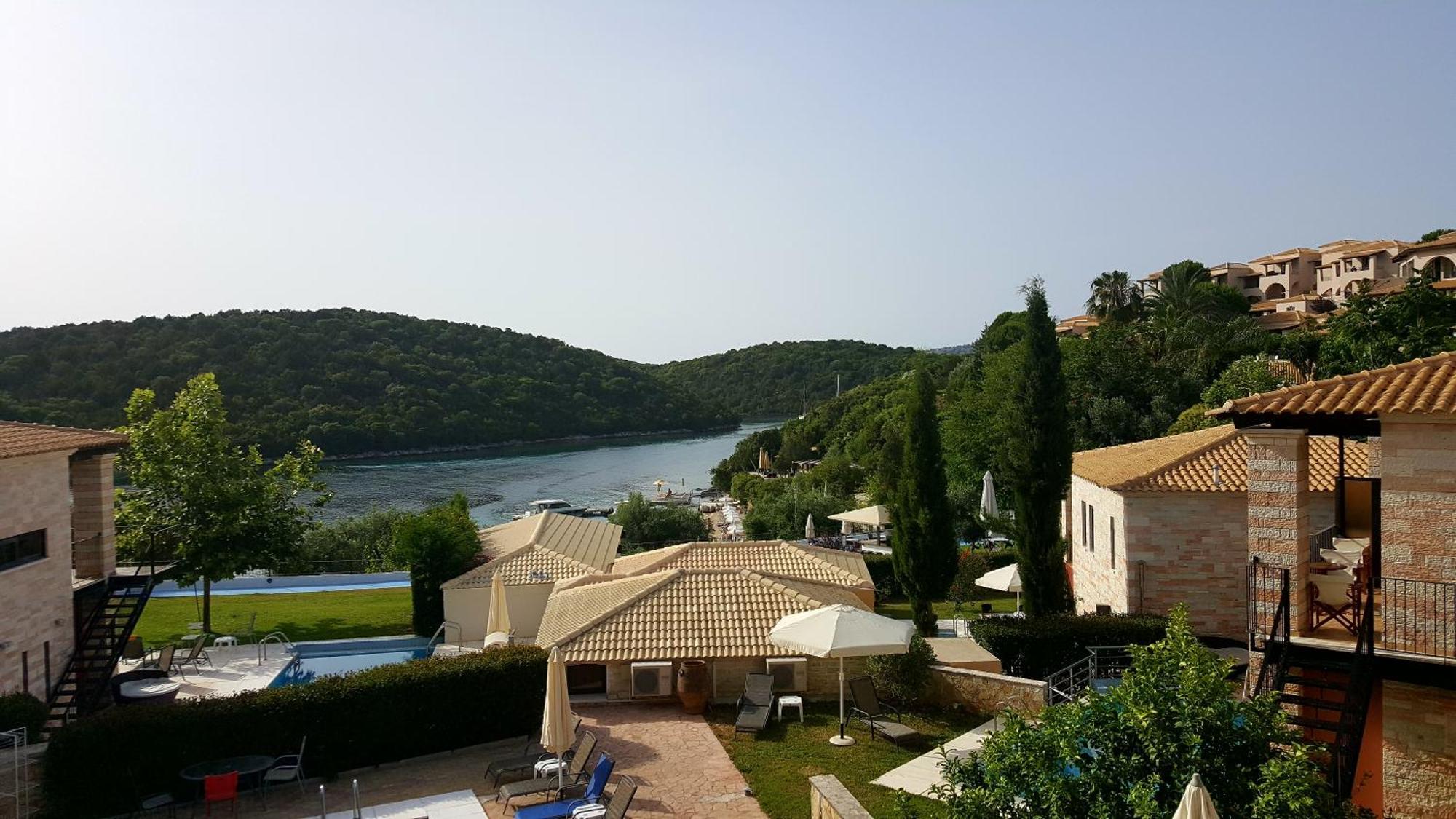 Aparthotel Ornella & Sivota (Epirus)
