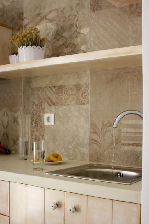Anatoli Luxury &