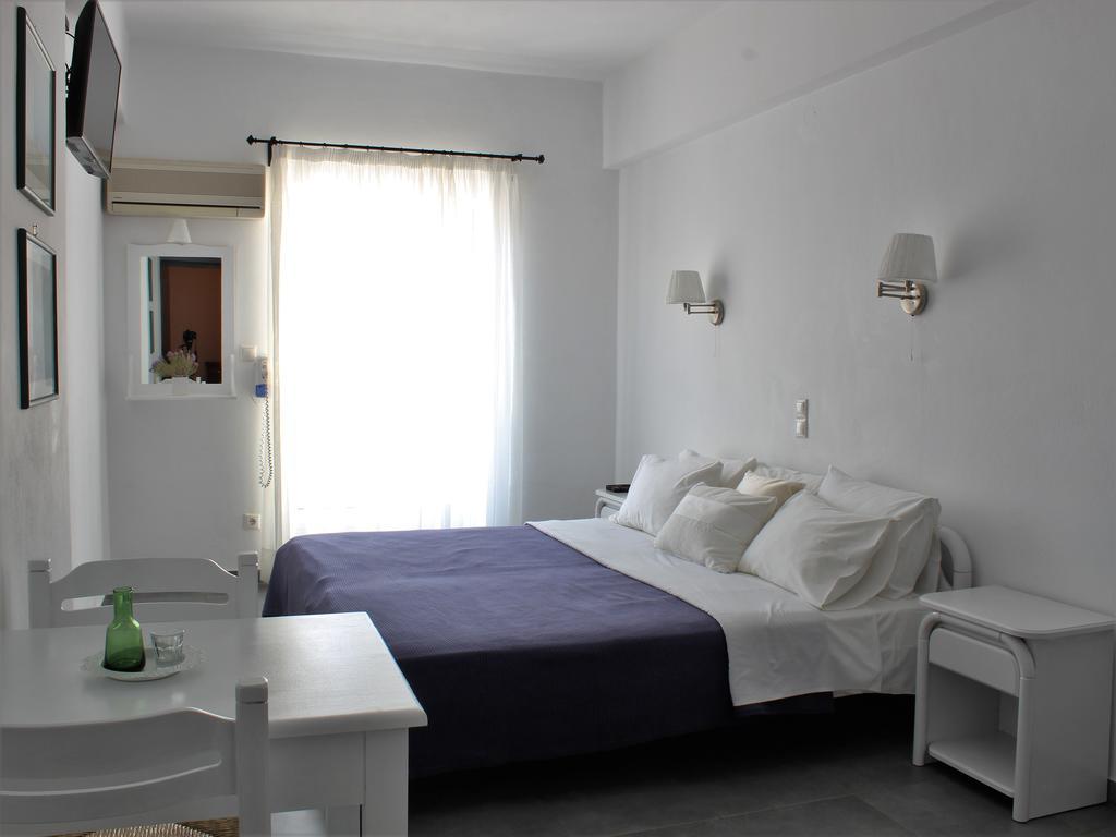 Aparthotel Nefeli Batsi (Andros)