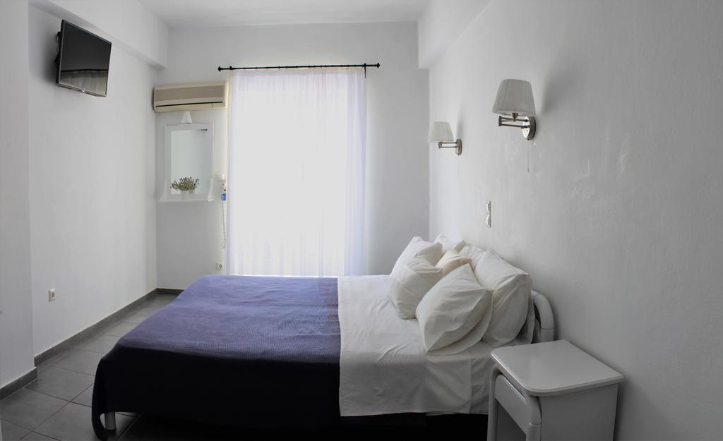 Aparthotel Nefeli Batsi (Andros)