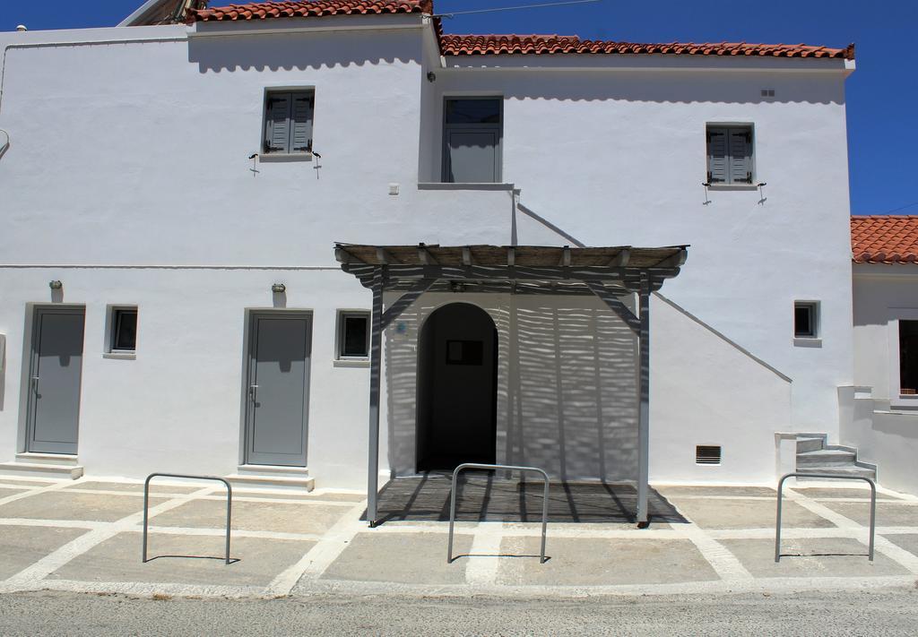 Nefeli Batsi (Andros)