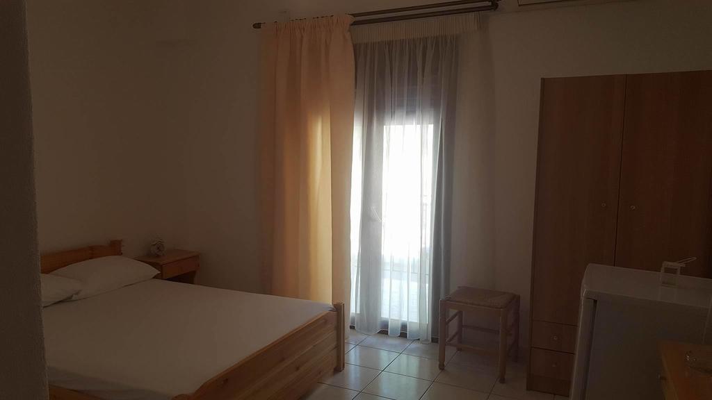 Aparthotel Mantos 1