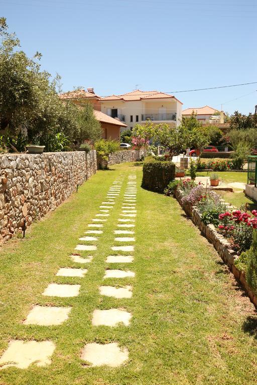 Aparthotel Maistreli Stoupa