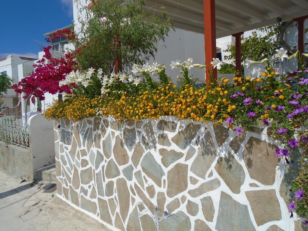 Guest house Helios Serifos *