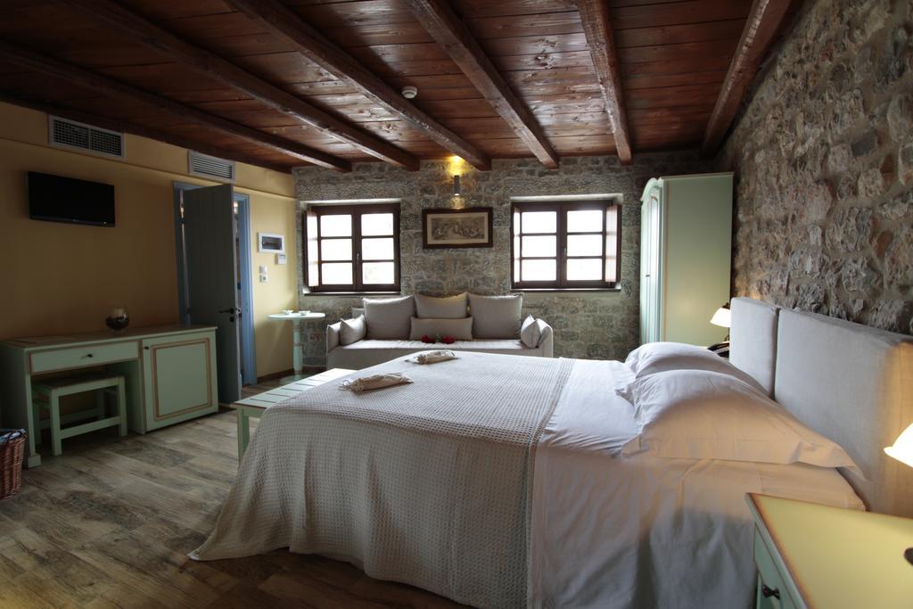 Trapela Areopolis, Boutique Areopoli