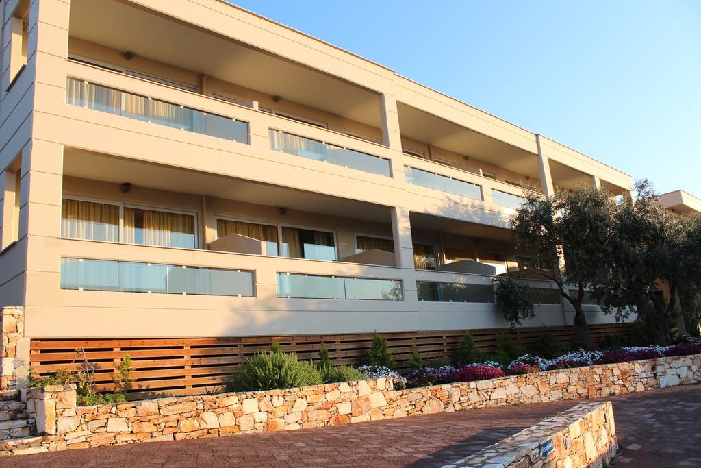 Aeolis Thassos Palace Potos