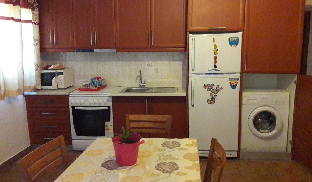Apartment Liofyto *