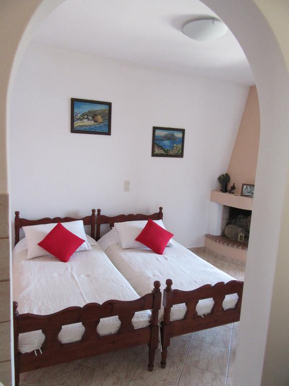 Apartment Kalotina's Emborios
