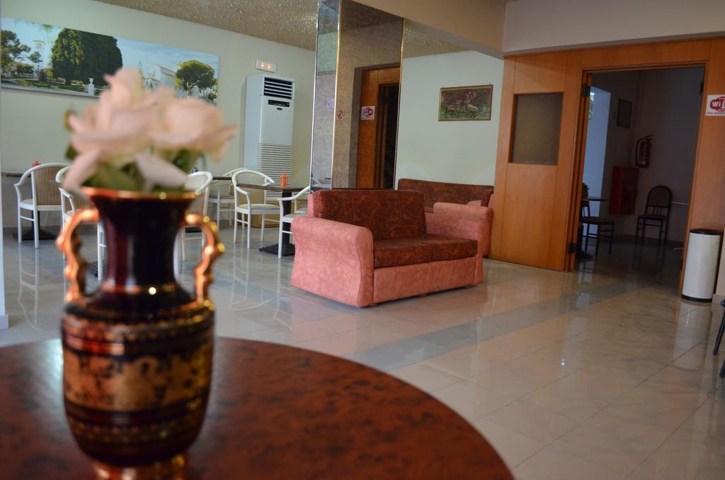 Aparthotel Memories 2*