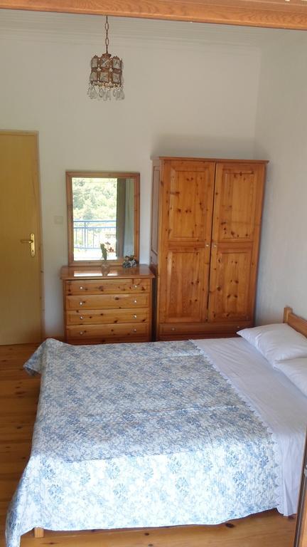 Guest house To Valsamo