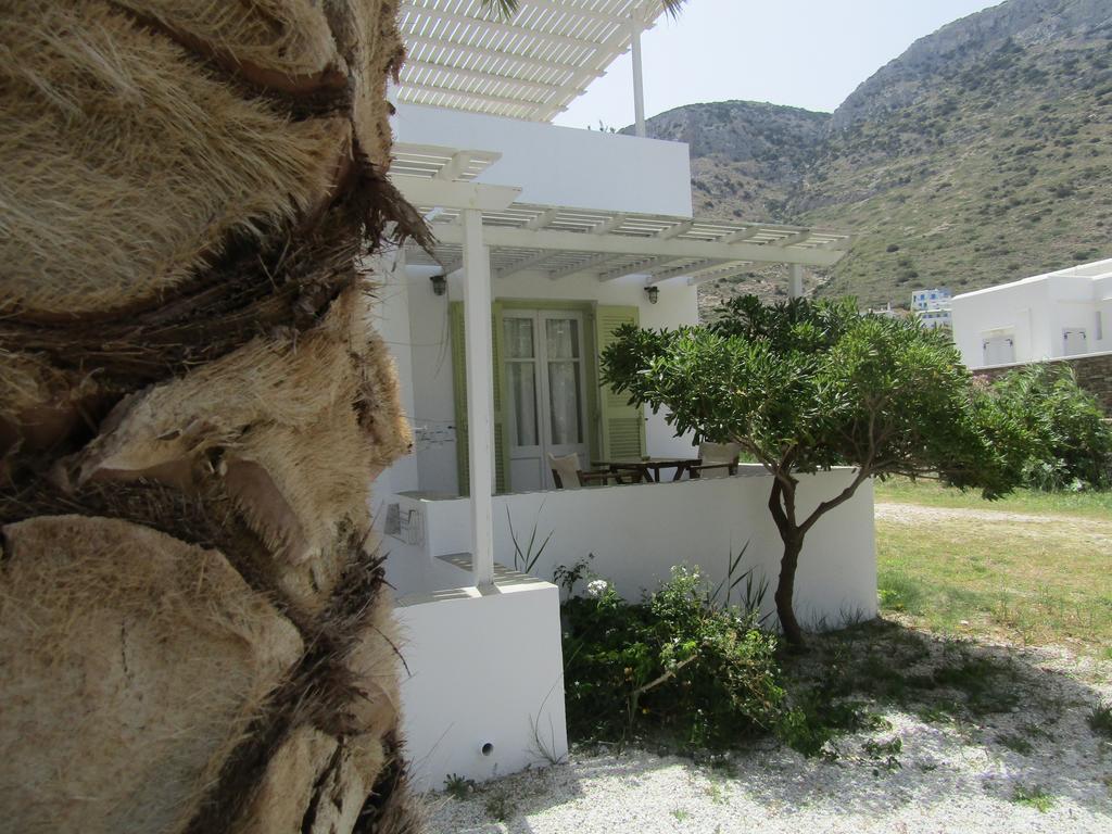 Morpheas & Kamares (Sifnos)