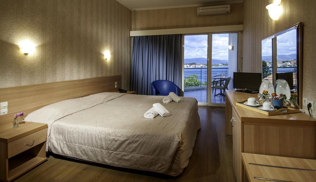 Resort Florida Blue Bay & Psathopyrgos