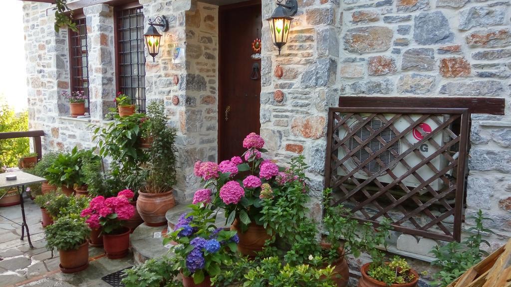 Guest house Archontiko Katerina *