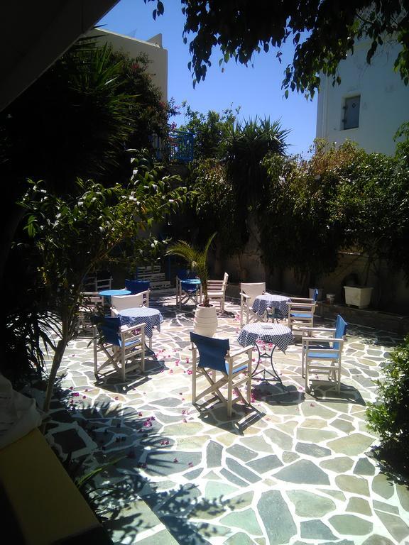 Grivas Parikia (Paros)