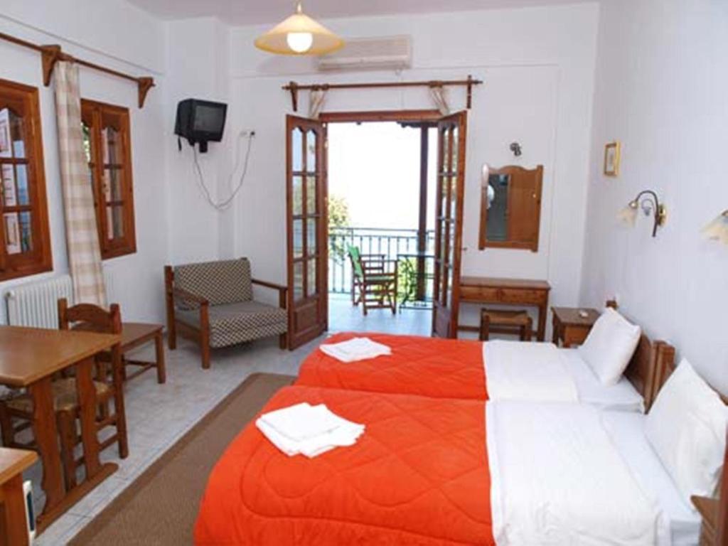 To Limanaki Guest house