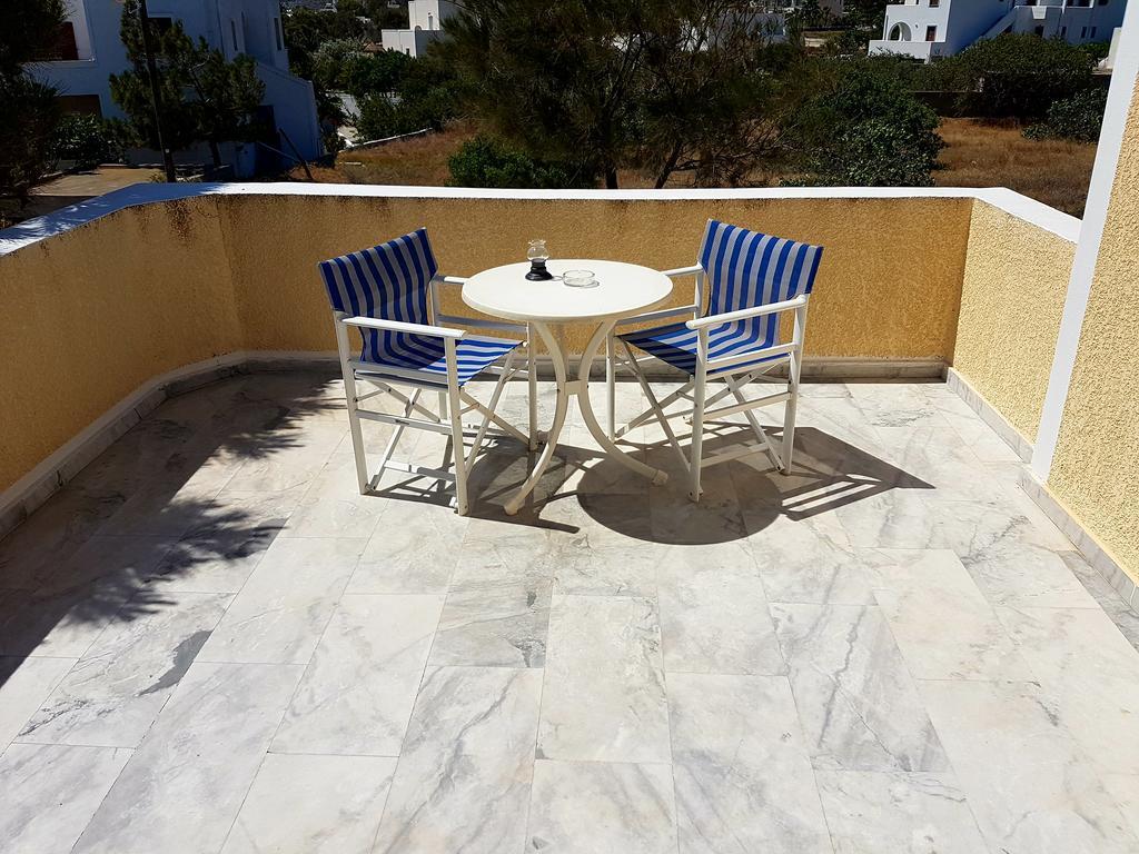 Aparthotel Ira Kamari (Santorini)