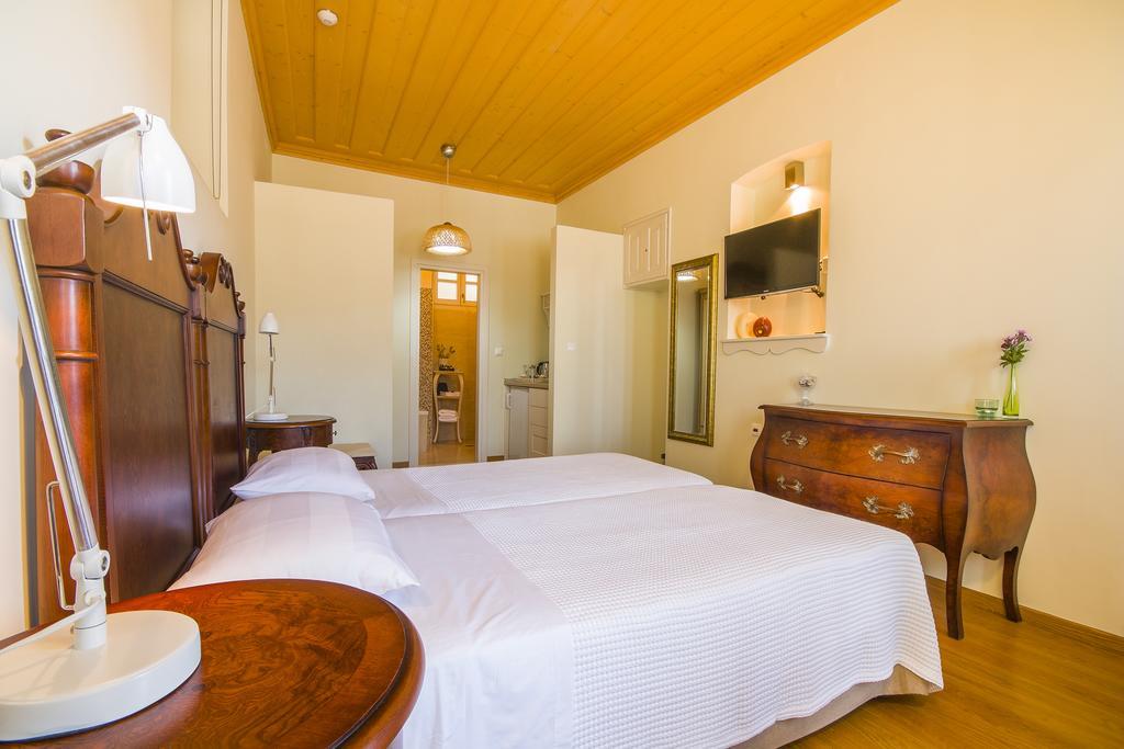Aparthotel Thea *