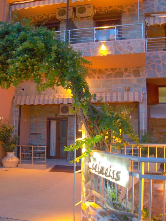 Apartment Edelweiss Studios