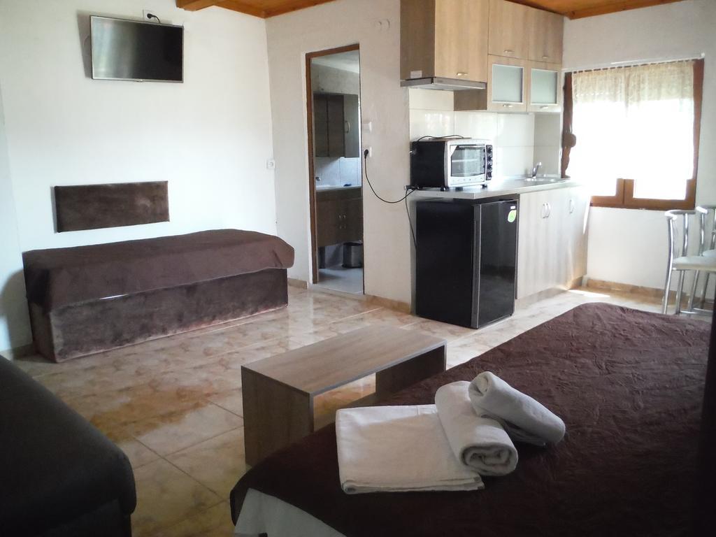 Apartment Edelweiss Studios Limenas (Thasos)