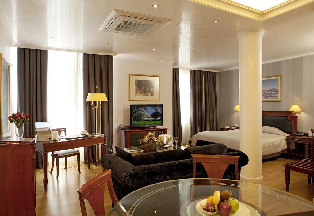 Theoxenia Palace