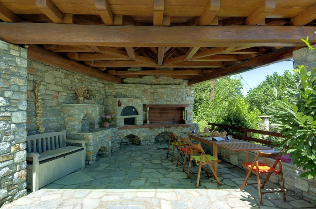 Guest house Iris Tsagarada