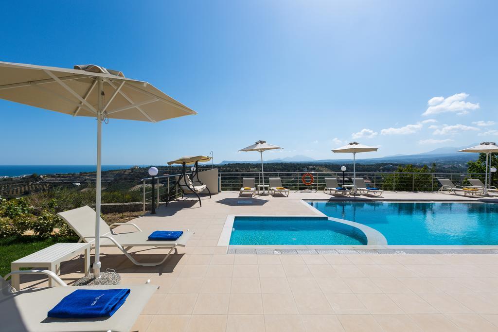 Diamantis Villa, Serene Oasis With Seaviews, By Thinkvilla Adelianos Kampos