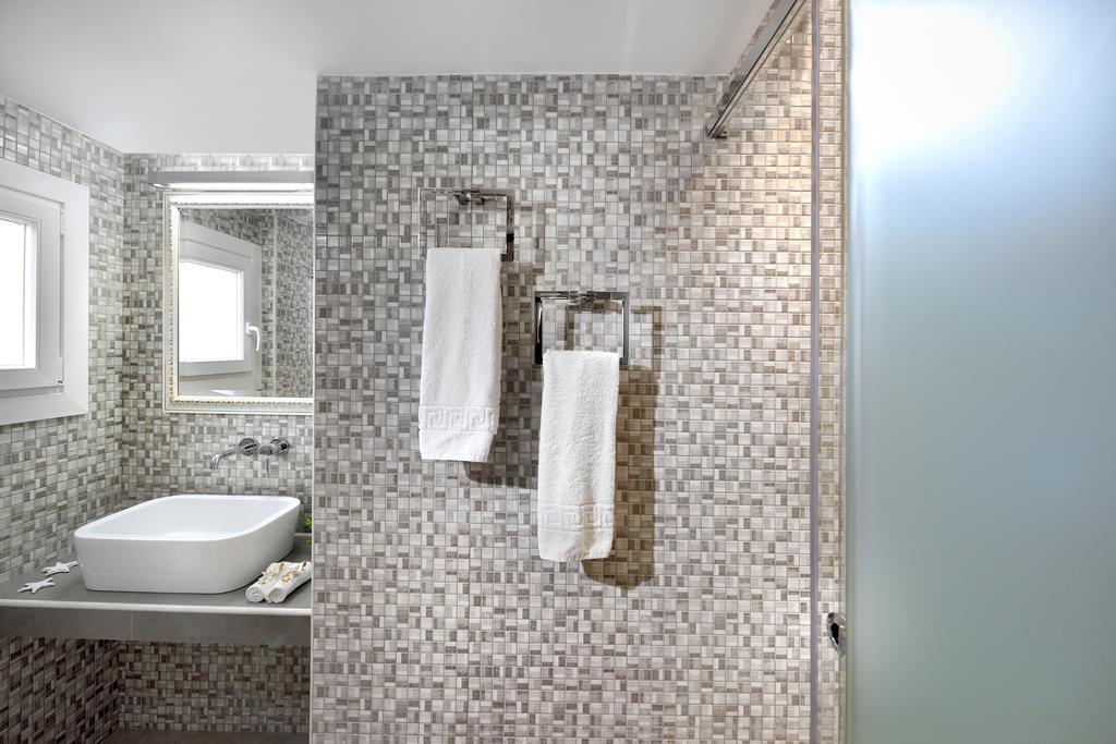 Hotel Nazos 1 2*