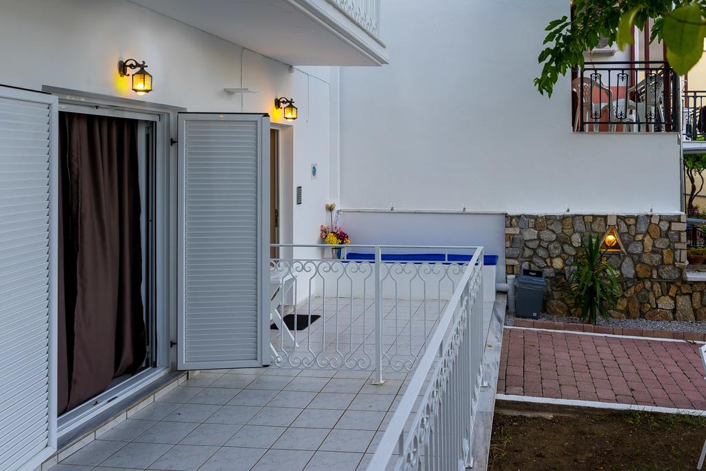 Apartment Act Art Skiathos *
