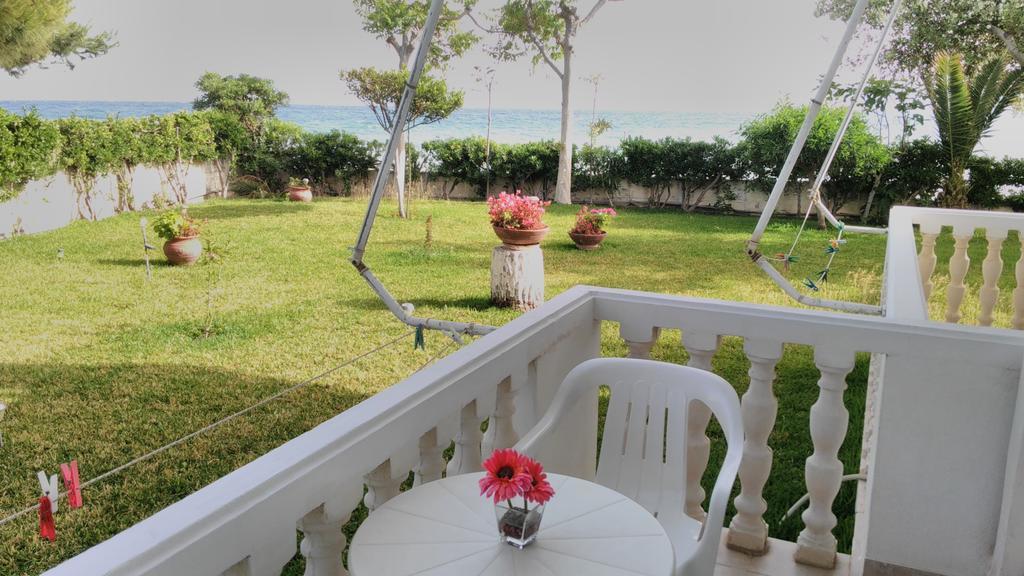 Aparthotel Posidonia 3*