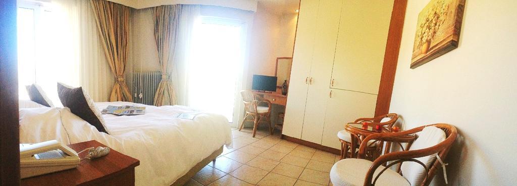 Hotel Souris Rovies