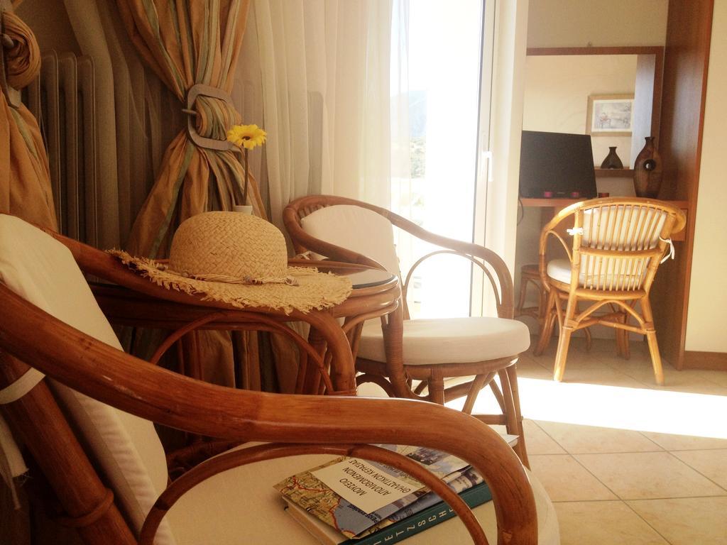 Hotel Souris 2*